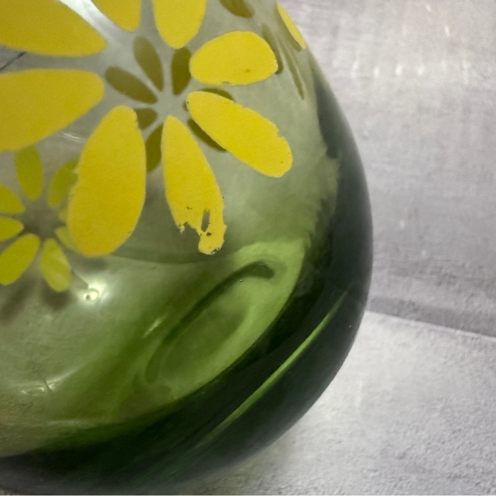 Vintage Green Yellow Flower Roly Poly Drinking Glass Cup 5" Retro 60s MCM - Picture 3 of 3